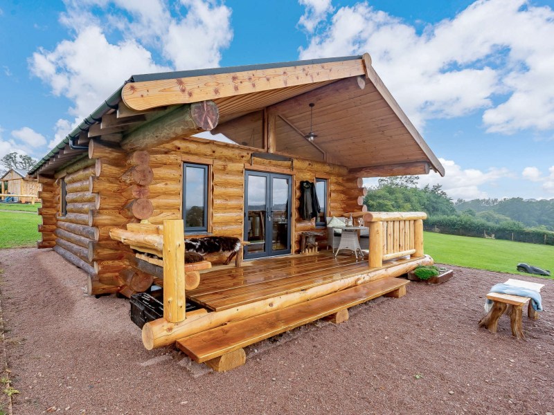 Pet Friendly Log Cabins Forest Of Dean